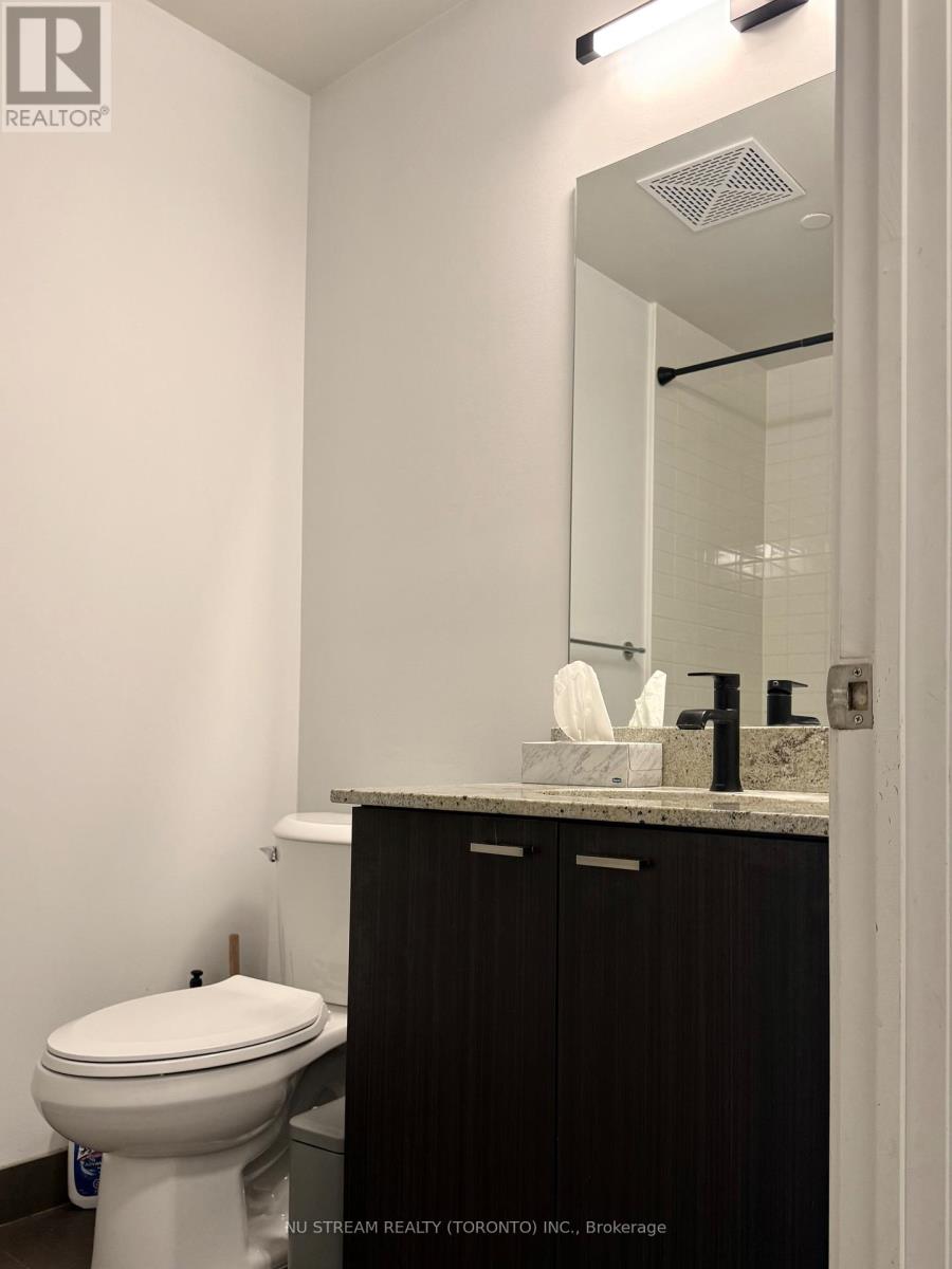 #211 88 SHEPPARD AVENUE E - 7