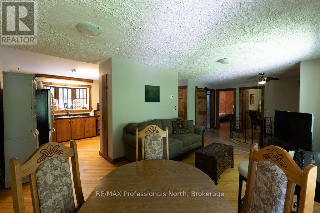 128 OLD MUSKOKA ROAD - 18