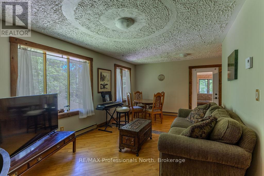 128 OLD MUSKOKA ROAD - 16