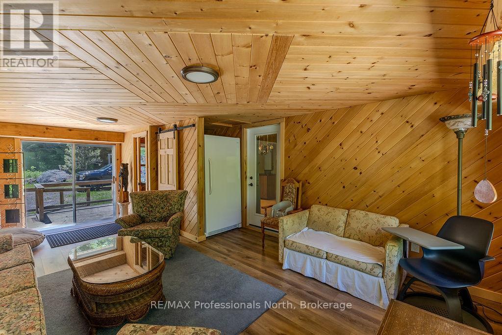 128 OLD MUSKOKA ROAD - 13