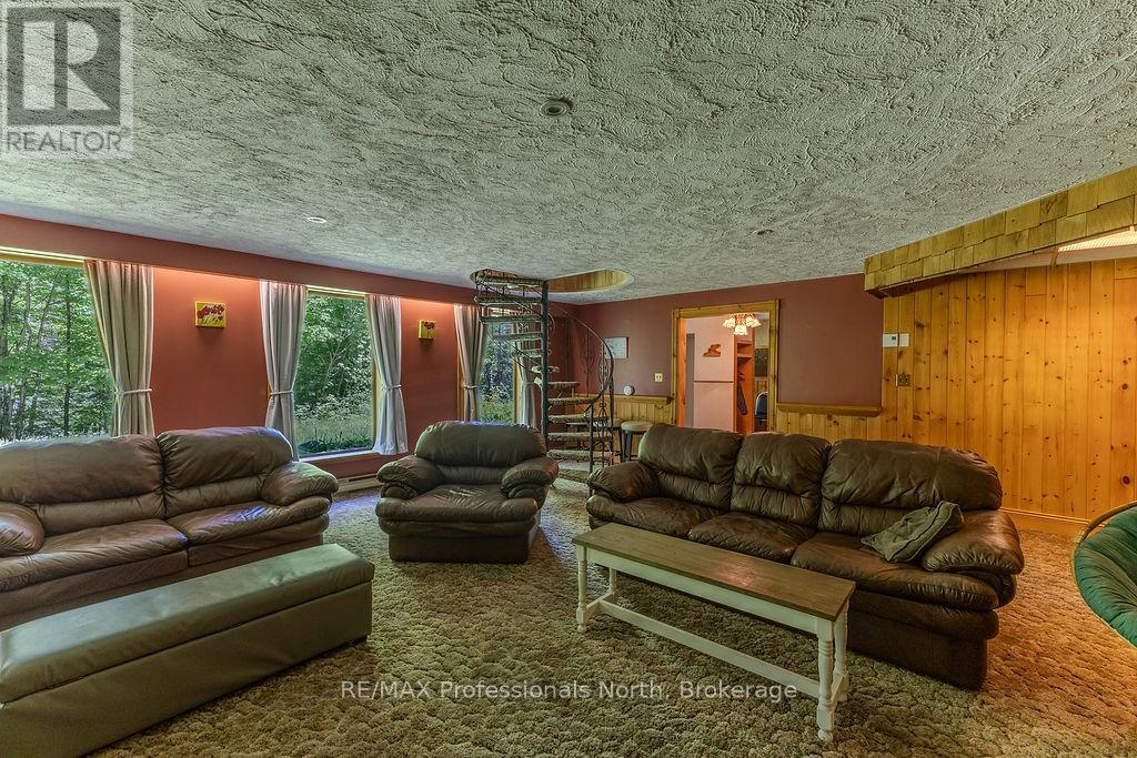 128 OLD MUSKOKA ROAD - 31
