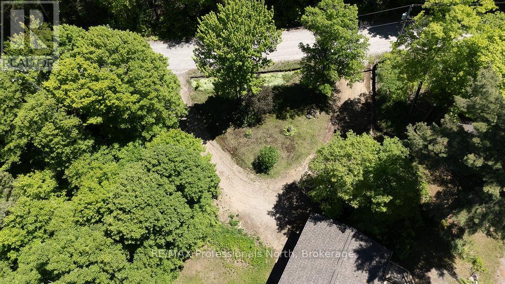 128 OLD MUSKOKA ROAD - 46