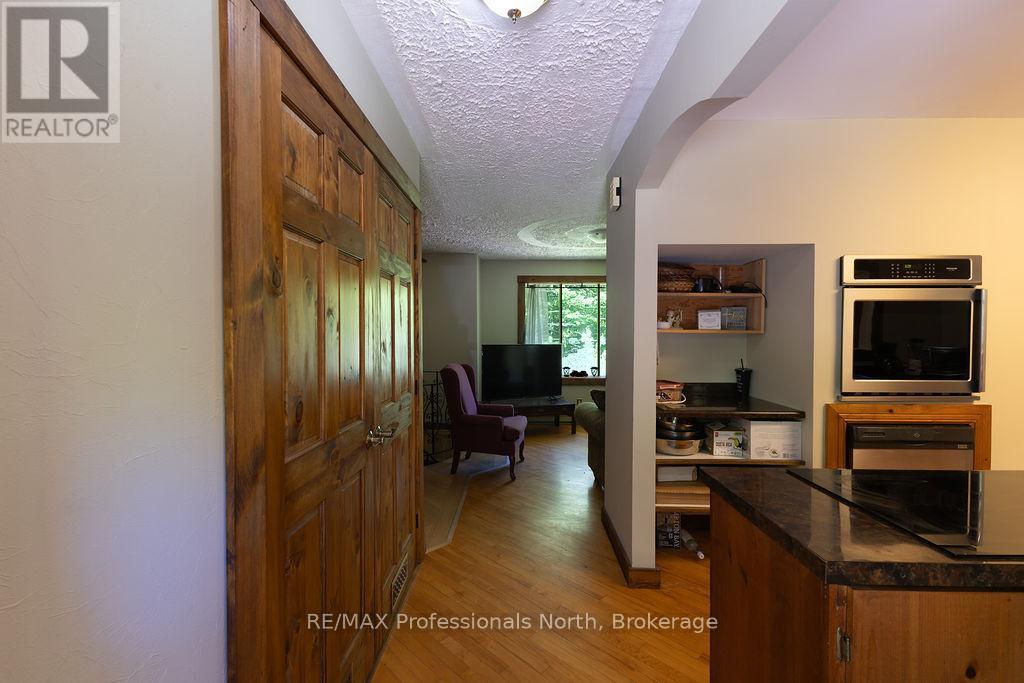 128 OLD MUSKOKA ROAD - 7