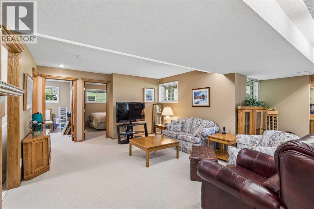 143 Sierra Morena Terrace SW — photo 22