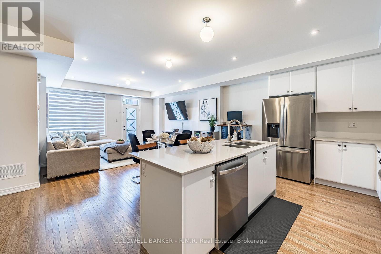 12 BROYLIO LANE - 12