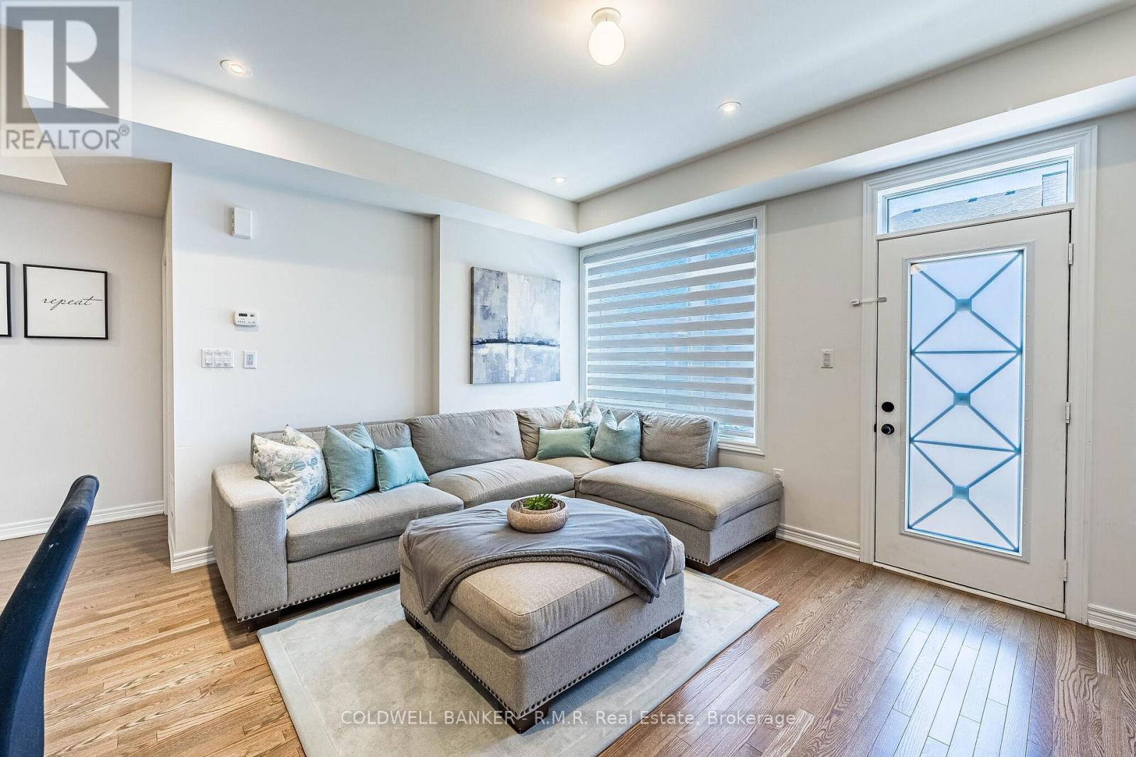 12 BROYLIO LANE - 19