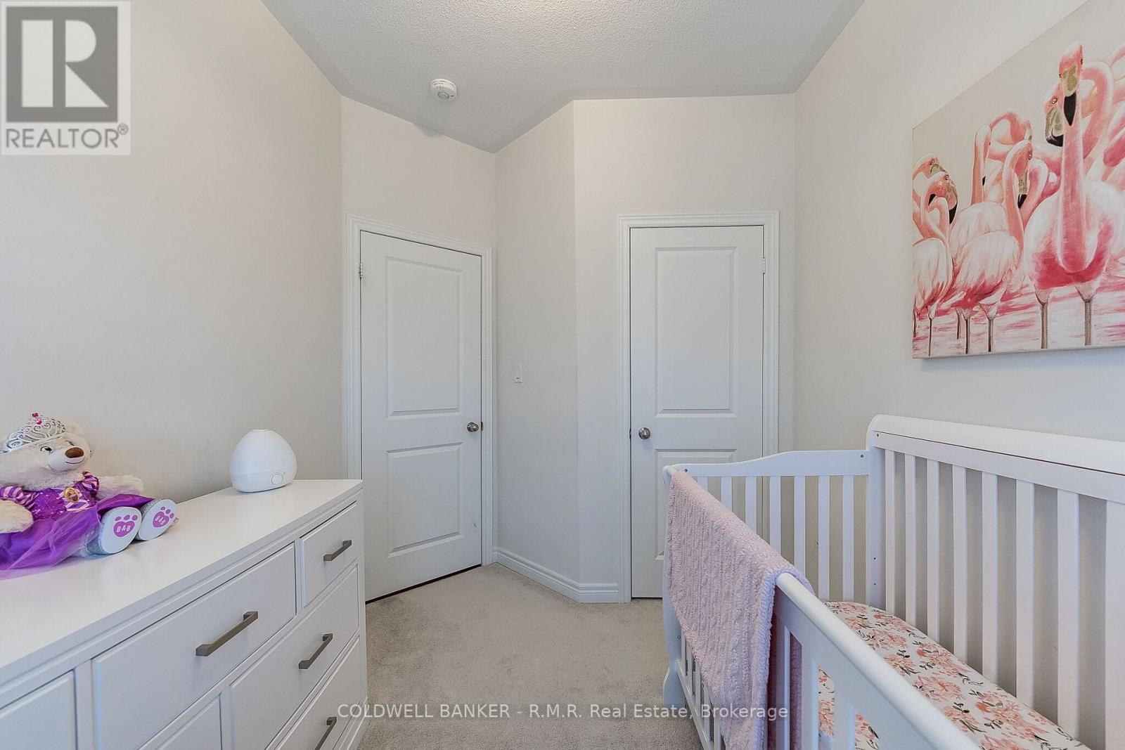 12 BROYLIO LANE - 43