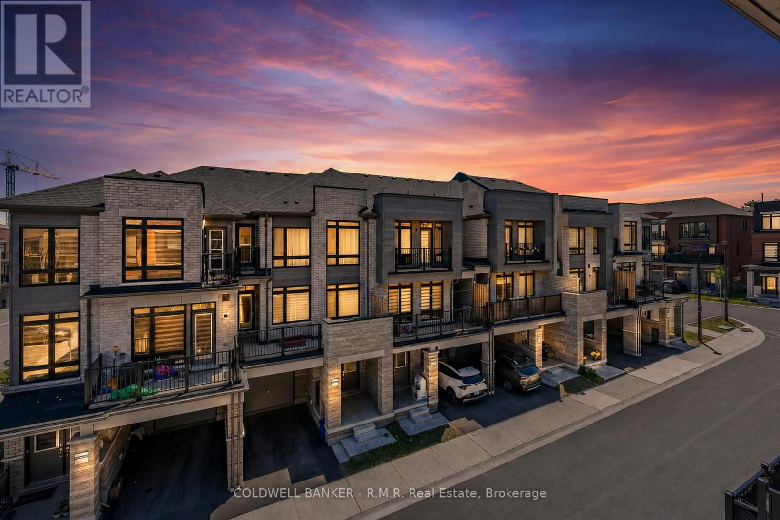 12 BROYLIO LANE - 48