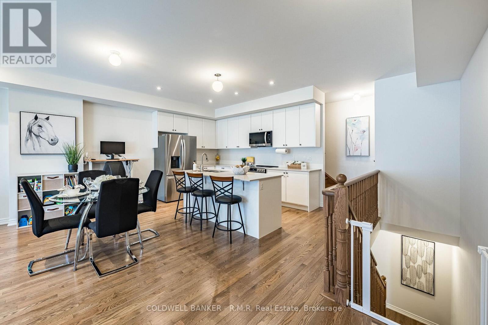 12 BROYLIO LANE - 9