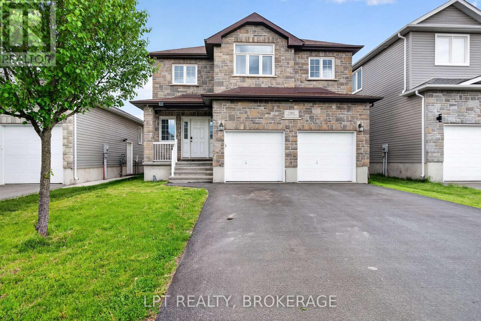 1565 ALBANY DRIVE - 3