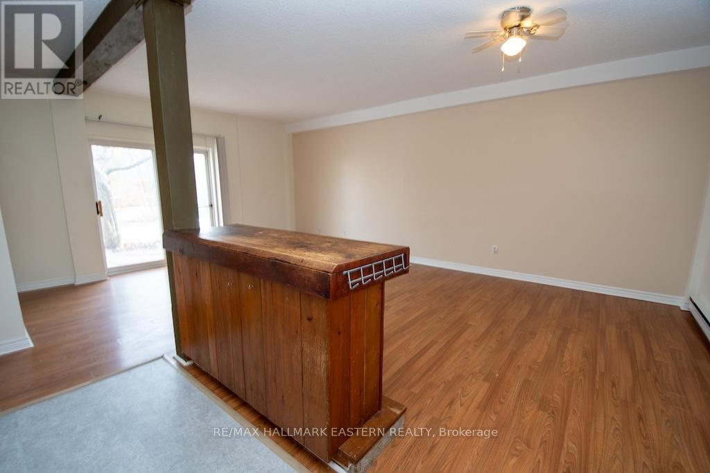11 ARGYLE STREET - 27