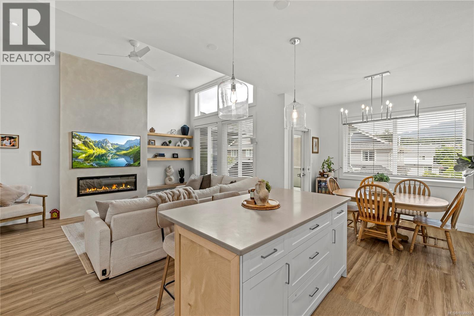 907 Park Ave - 17