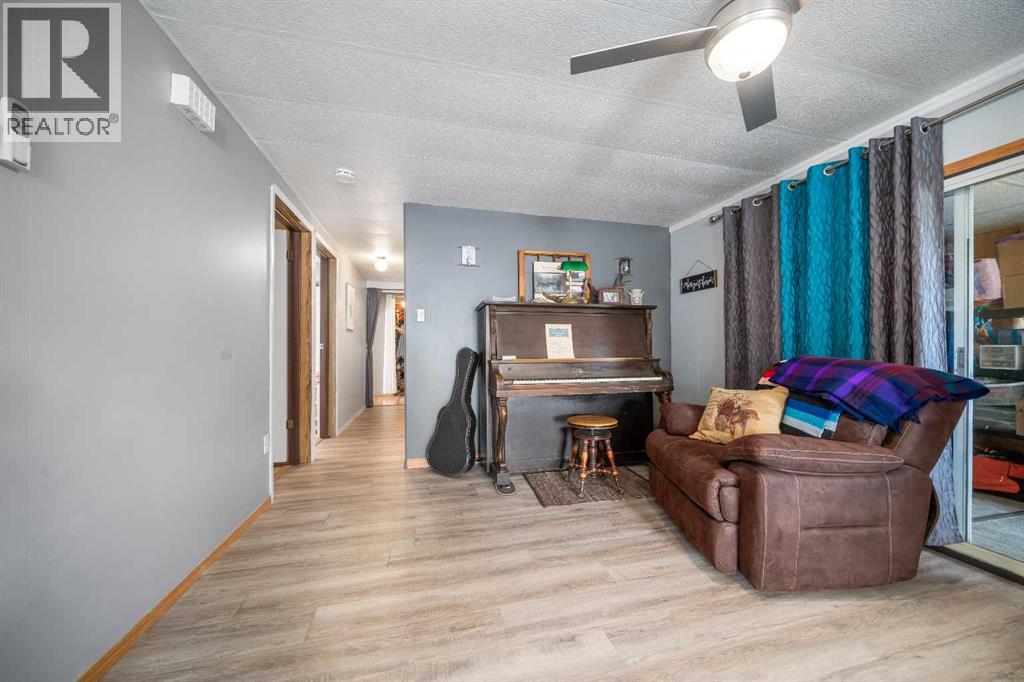 341 Cornell Crescent SW — photo 16