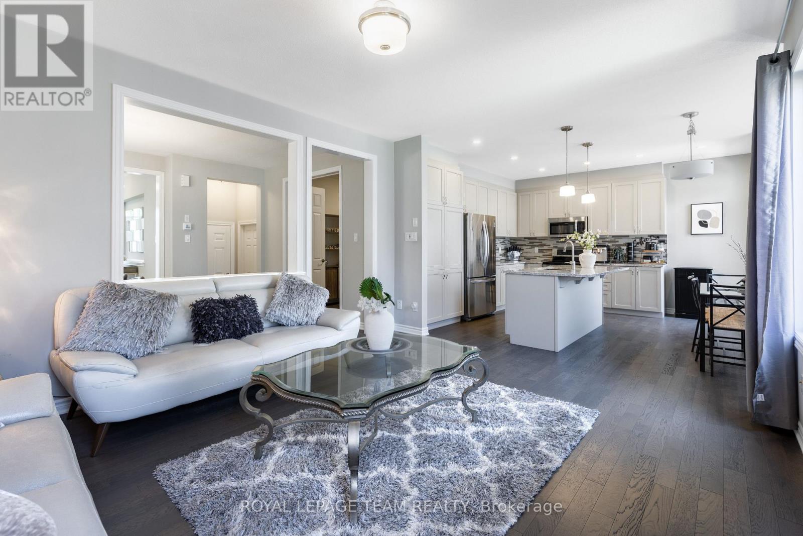 12 OXALIS CRESCENT - 15