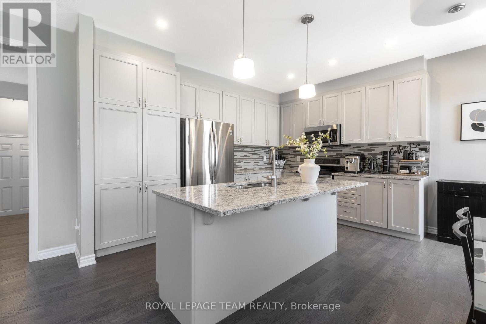 12 OXALIS CRESCENT - 18
