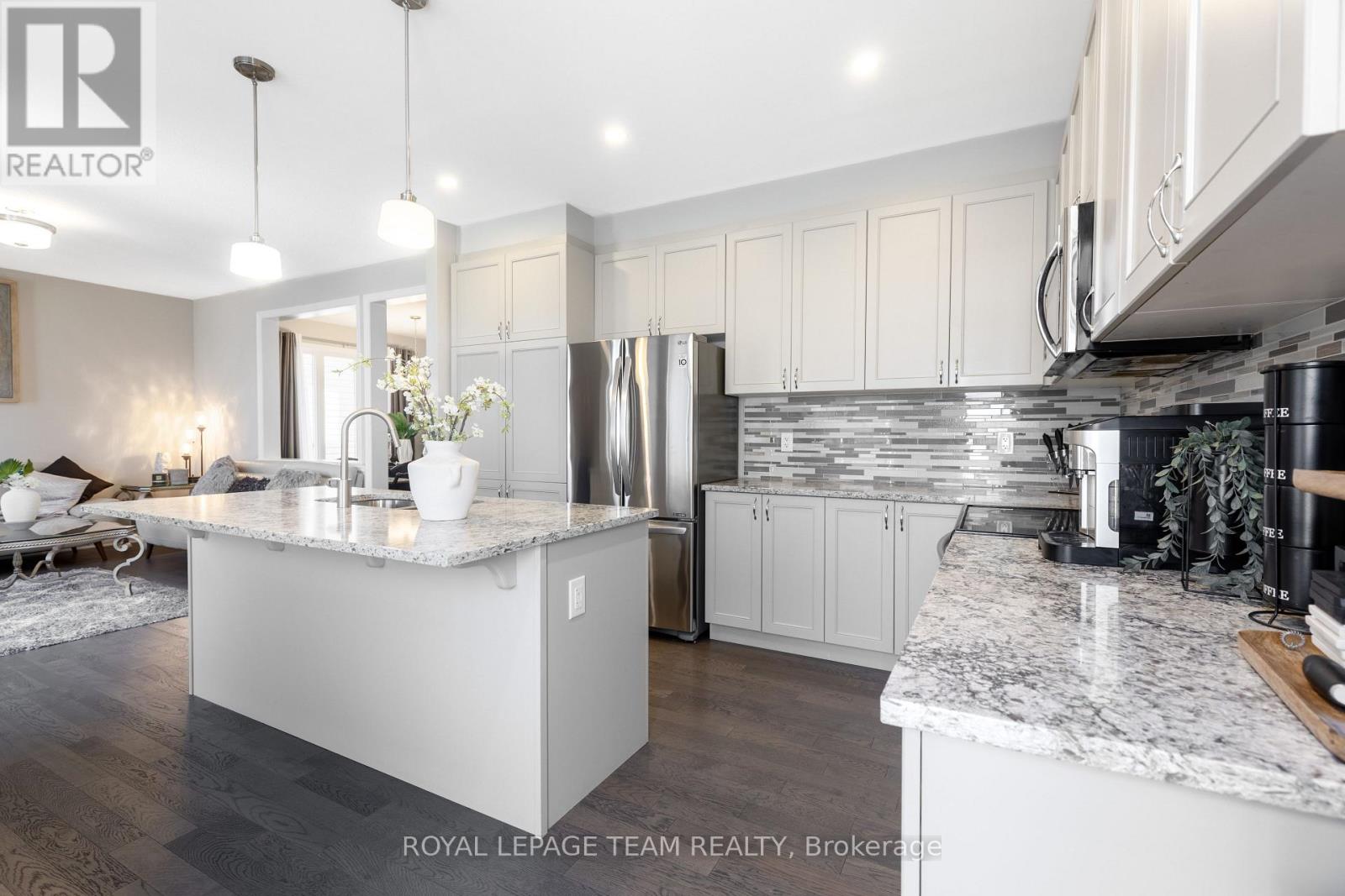 12 OXALIS CRESCENT - 20