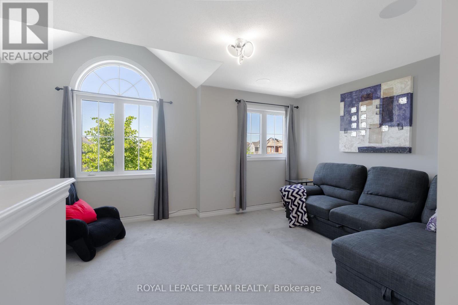 12 OXALIS CRESCENT - 22