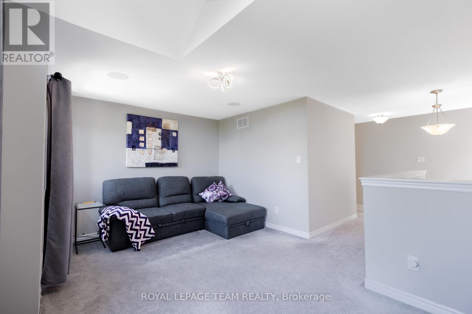 12 OXALIS CRESCENT - 23