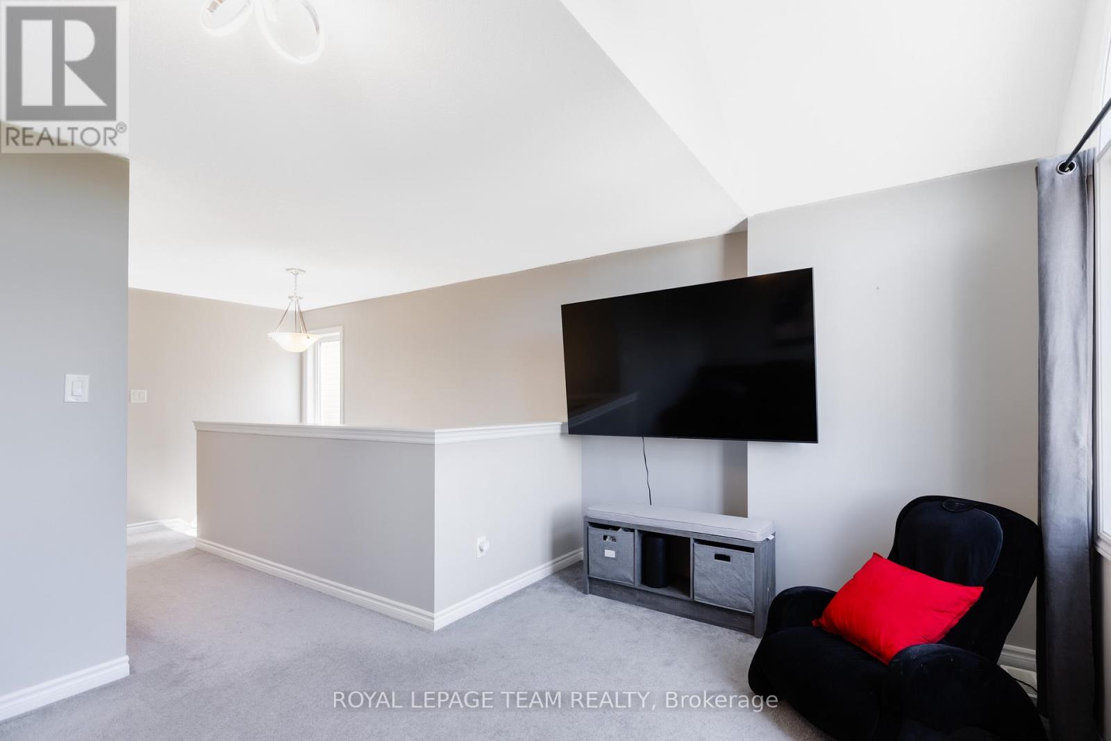 12 OXALIS CRESCENT - 24