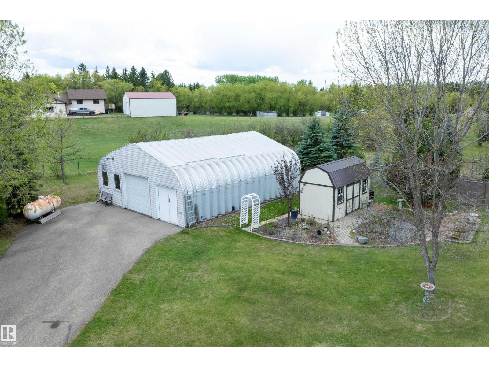 #8 27005 TWP ROAD 511 - 65