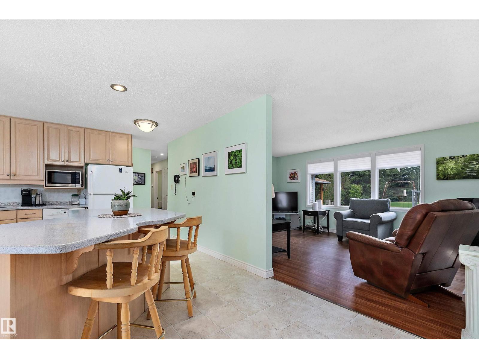 #8 27005 TWP ROAD 511 - 23