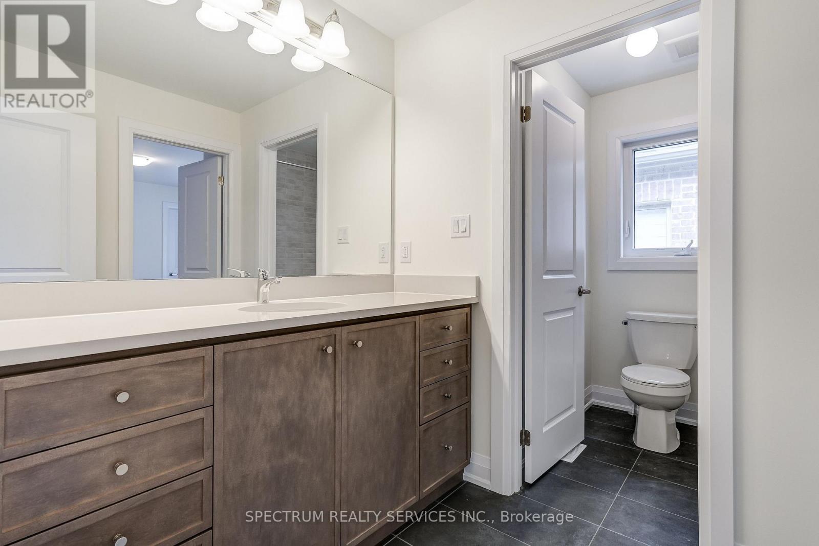 4-bedroom home for sale at 33 DORE DRIVE, Brantford ON · photo 33 of 48