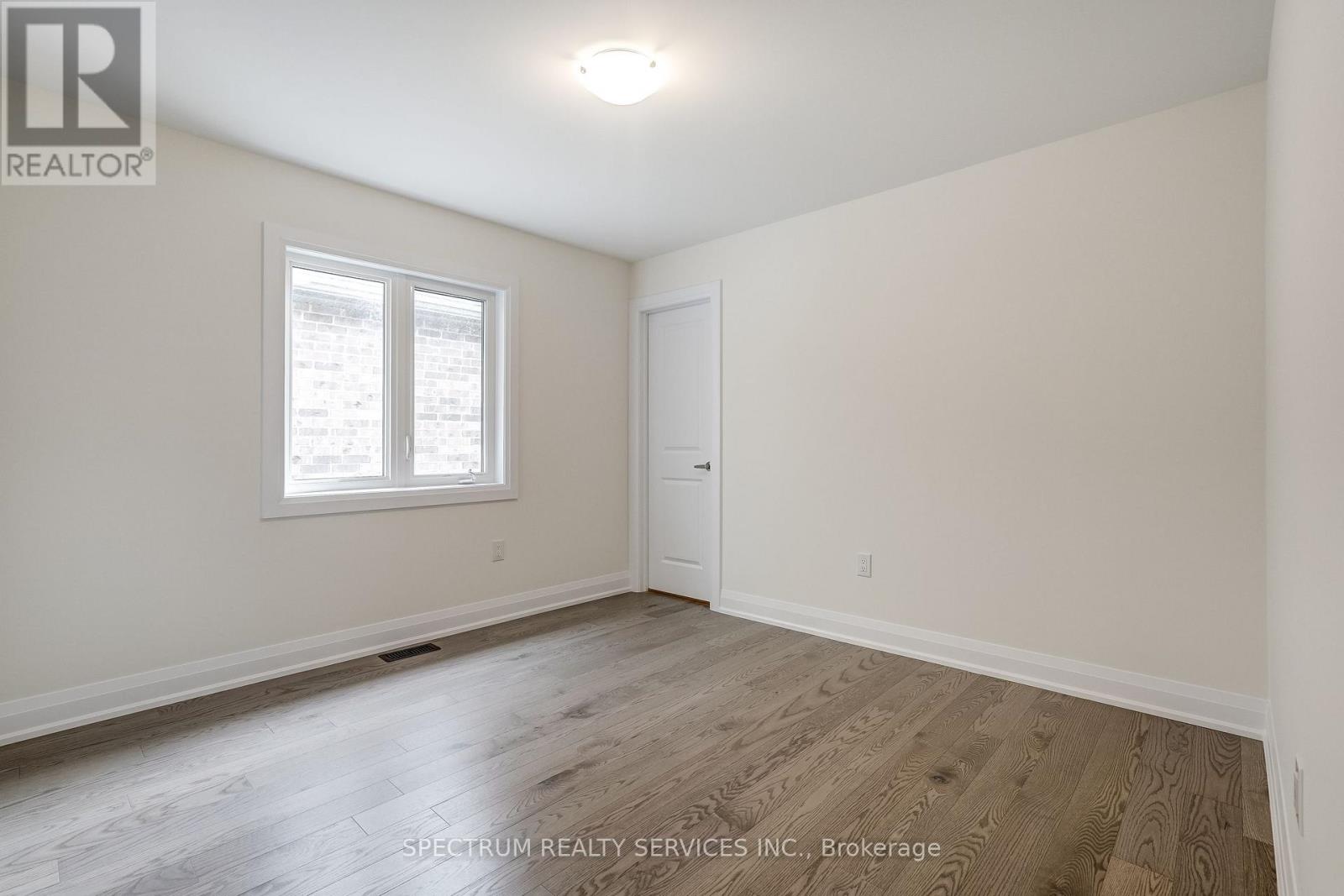 4-bedroom home for sale at 33 DORE DRIVE, Brantford ON · photo 35 of 48