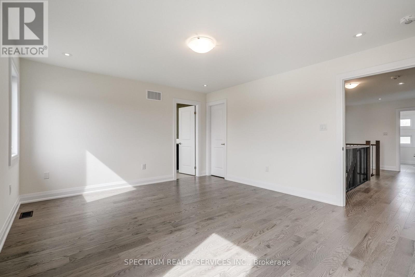4-bedroom home for sale at 33 DORE DRIVE, Brantford ON · photo 38 of 48
