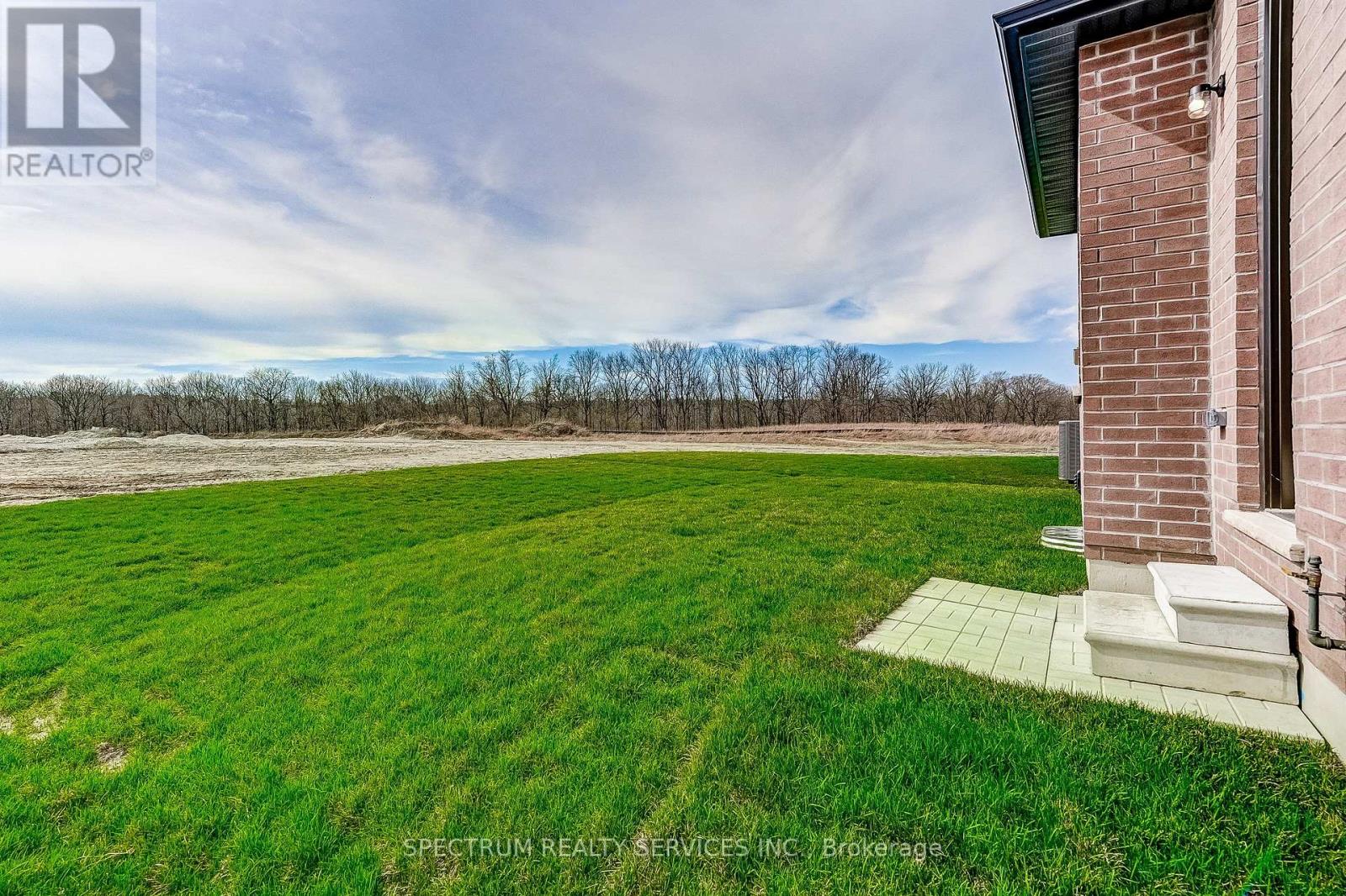4-bedroom home for sale at 33 DORE DRIVE, Brantford ON · photo 42 of 48