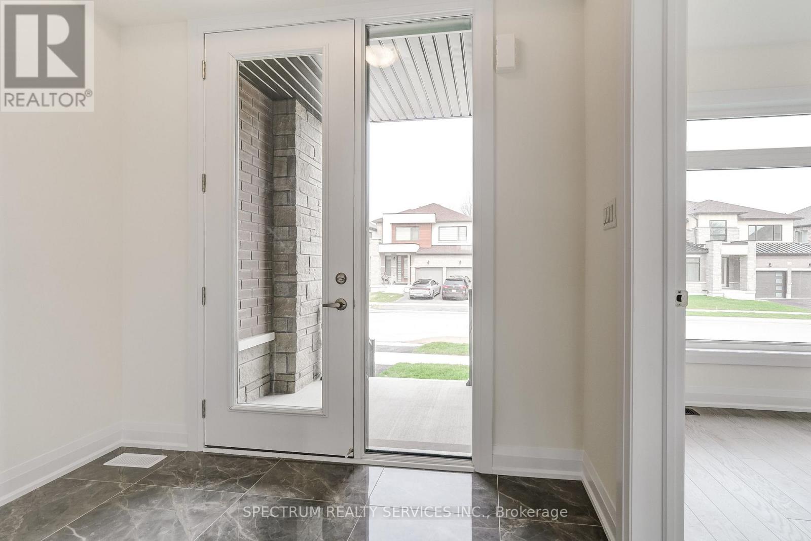 4-bedroom home for sale at 33 DORE DRIVE, Brantford ON · photo 7 of 48