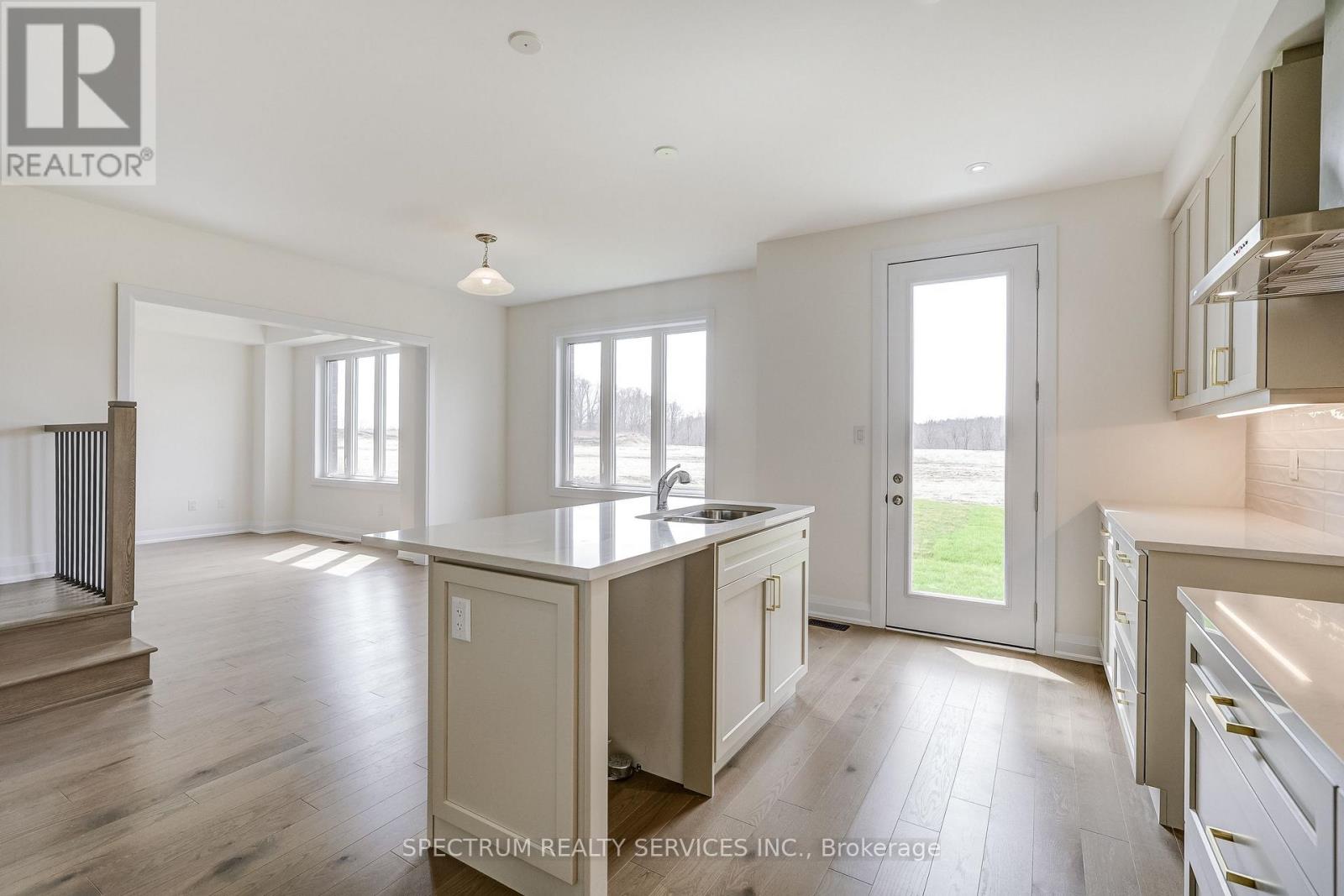 4-bedroom home for sale at 35 DORE DRIVE, Brantford ON · photo 15 of 43