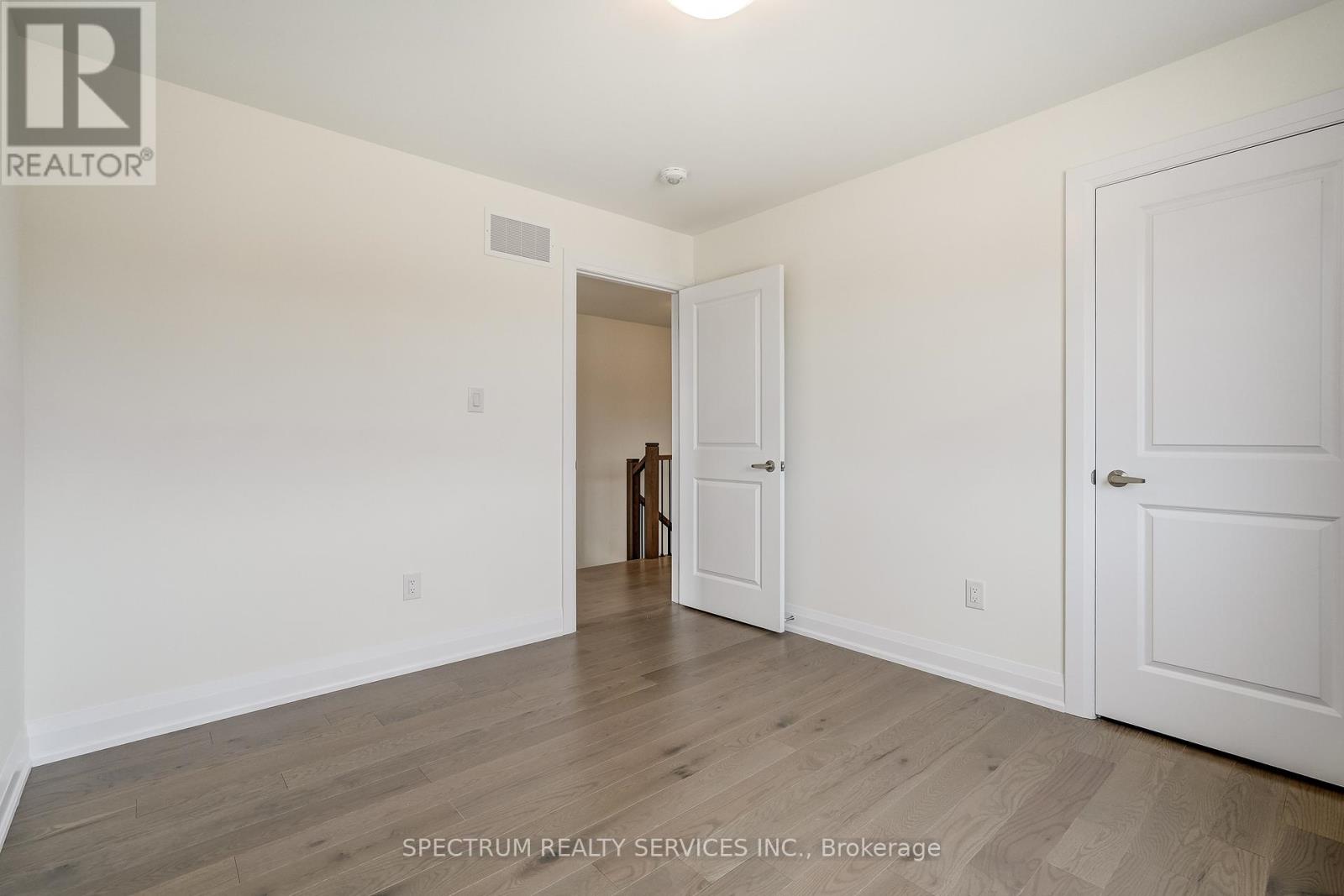 4-bedroom home for sale at 35 DORE DRIVE, Brantford ON · photo 28 of 43