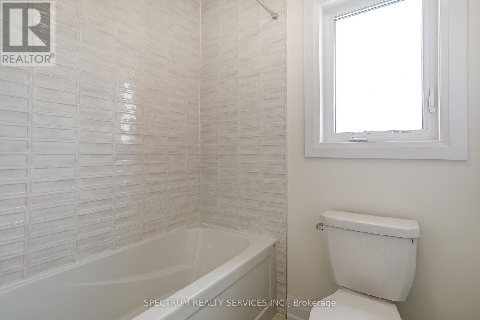 4-bedroom home for sale at 35 DORE DRIVE, Brantford ON · photo 30 of 43