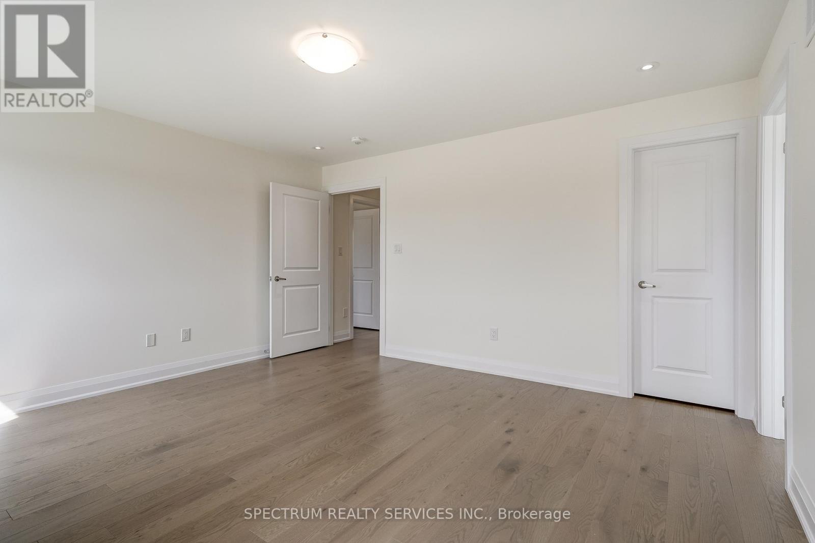 4-bedroom home for sale at 35 DORE DRIVE, Brantford ON · photo 35 of 43