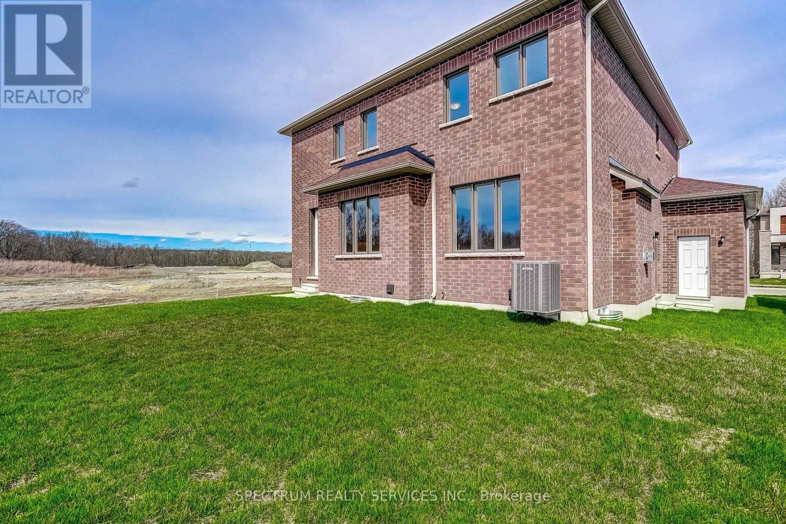 4-bedroom home for sale at 35 DORE DRIVE, Brantford ON · photo 41 of 43