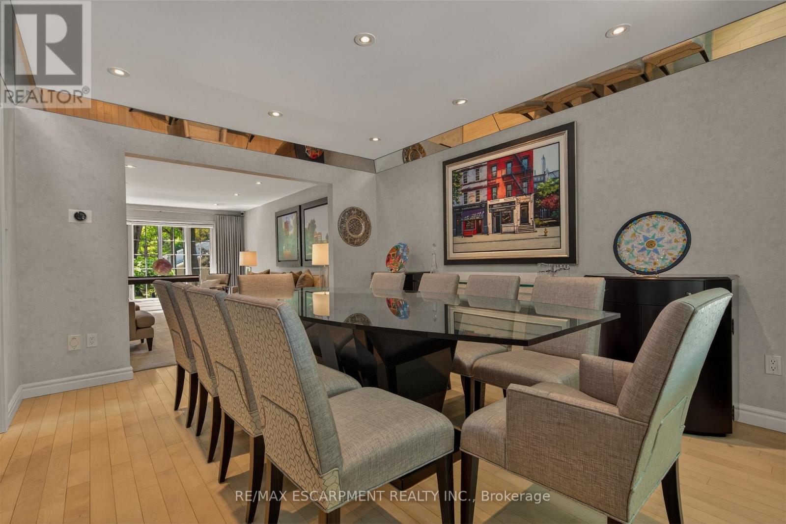 23 LANTERN LANE - Image 11