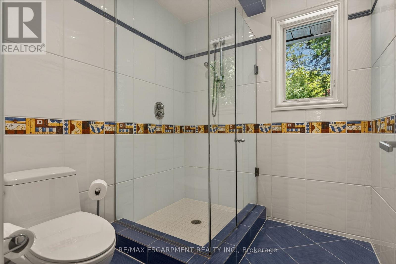 23 LANTERN LANE - Image 29