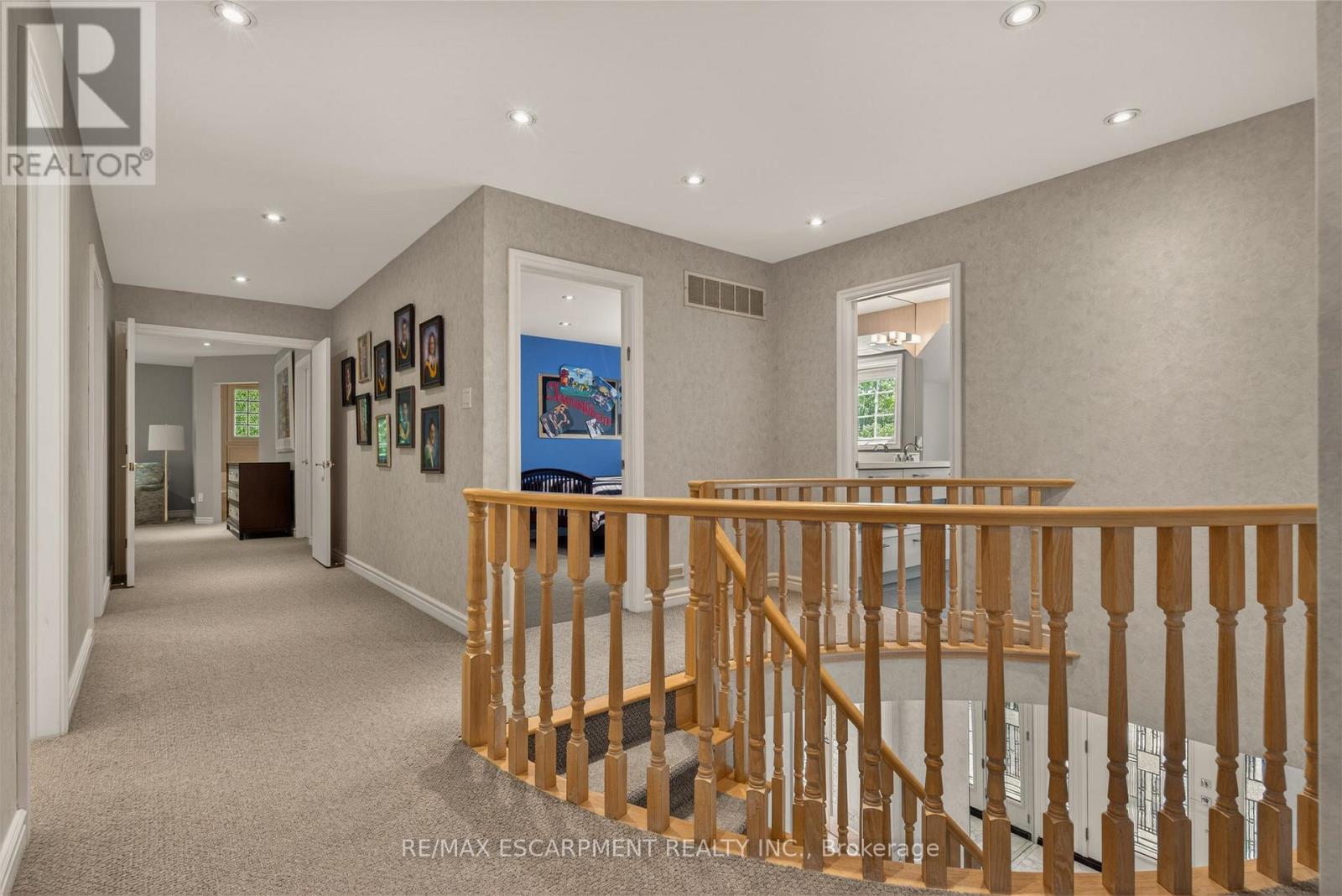 23 LANTERN LANE - Image 30