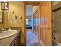 905 7th Avenue Unit# 201, Invermere, BC V0A1K0 Photo 27