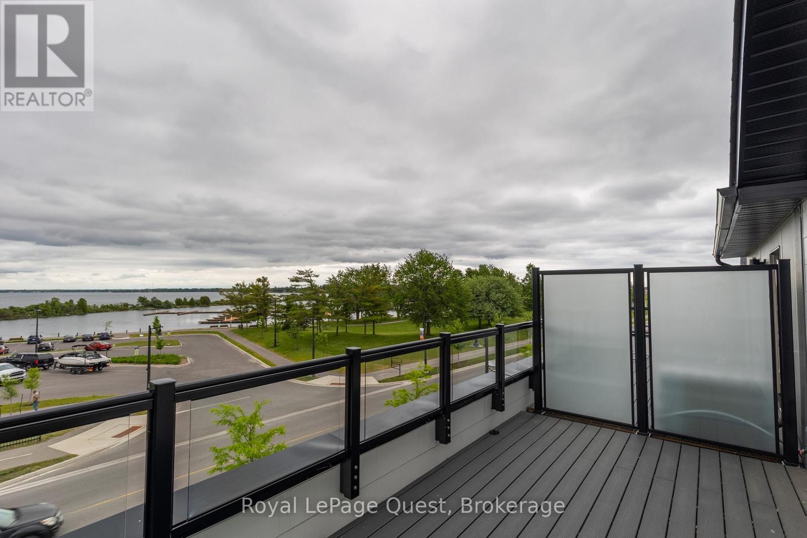 93 LIGHTFOOT DRIVE - 26