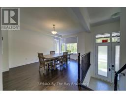 Laundry room - 166 Mapleside Drive, Wasaga Beach, ON L9Z3A5 Photo 11