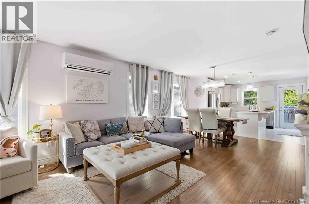 48 Weavers Way - 5
