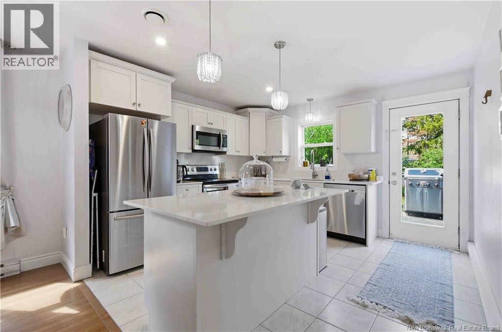 48 Weavers Way - 11