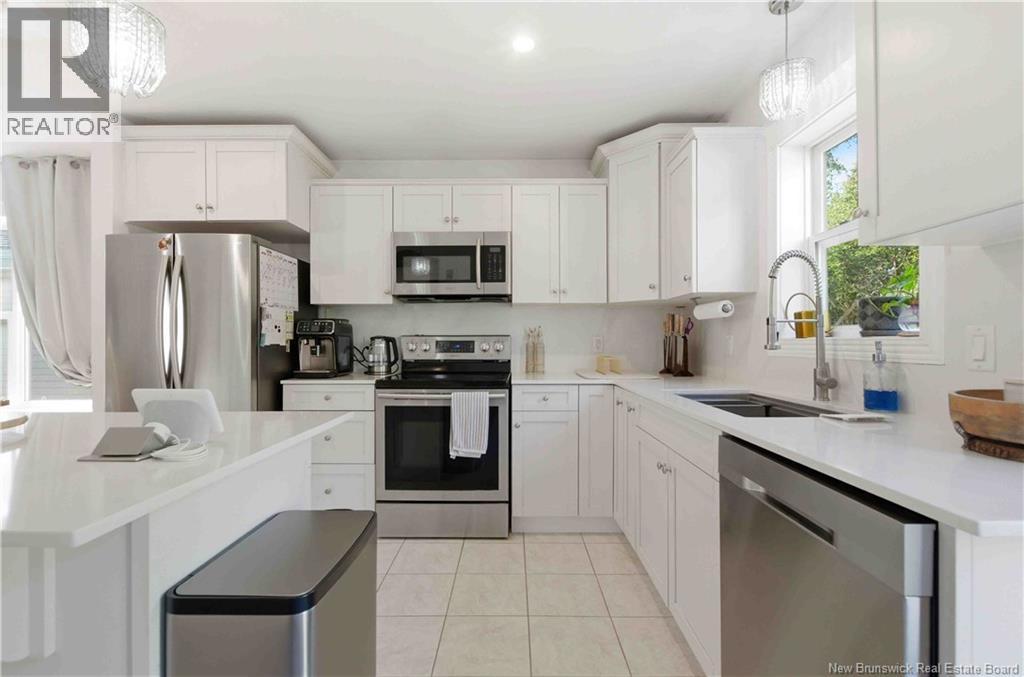 48 Weavers Way - 12