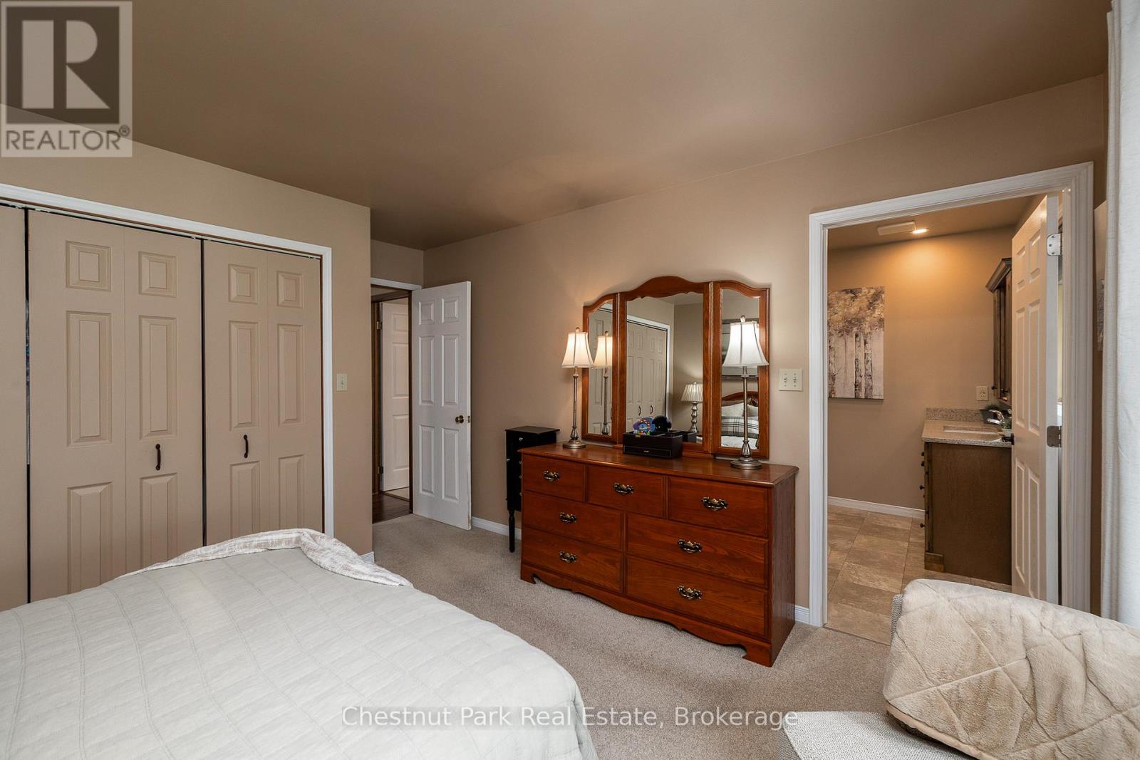 64 MAPLE GOLF CRESCENT - Image 21