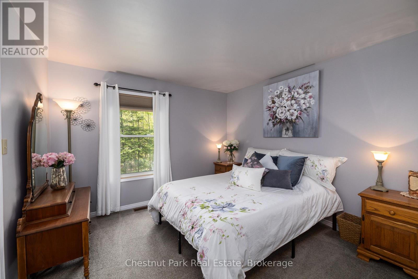 64 MAPLE GOLF CRESCENT - Image 23