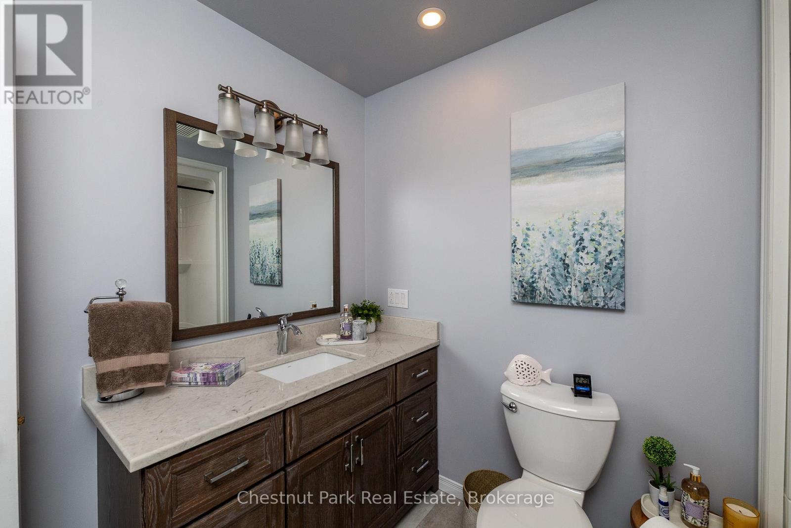 64 MAPLE GOLF CRESCENT - Image 25
