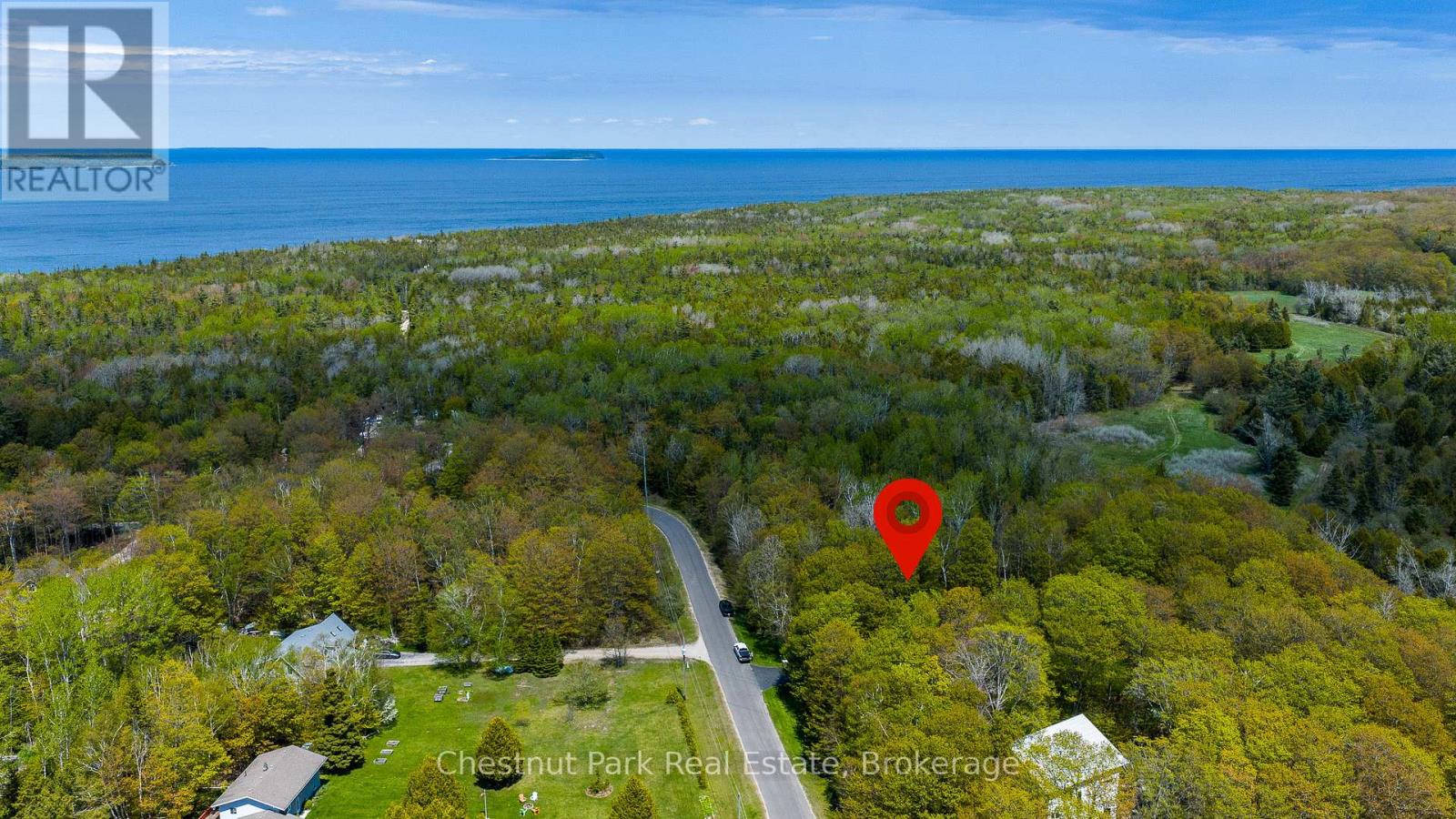 64 MAPLE GOLF CRESCENT - Image 3