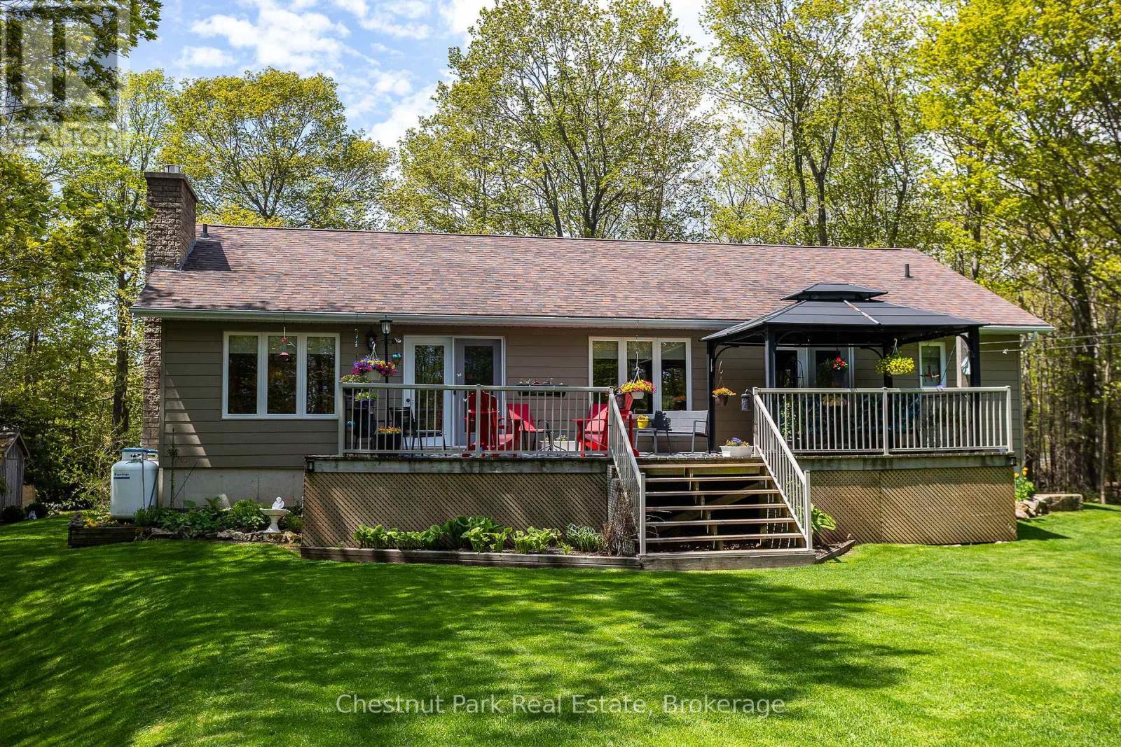 64 MAPLE GOLF CRESCENT - Image 40