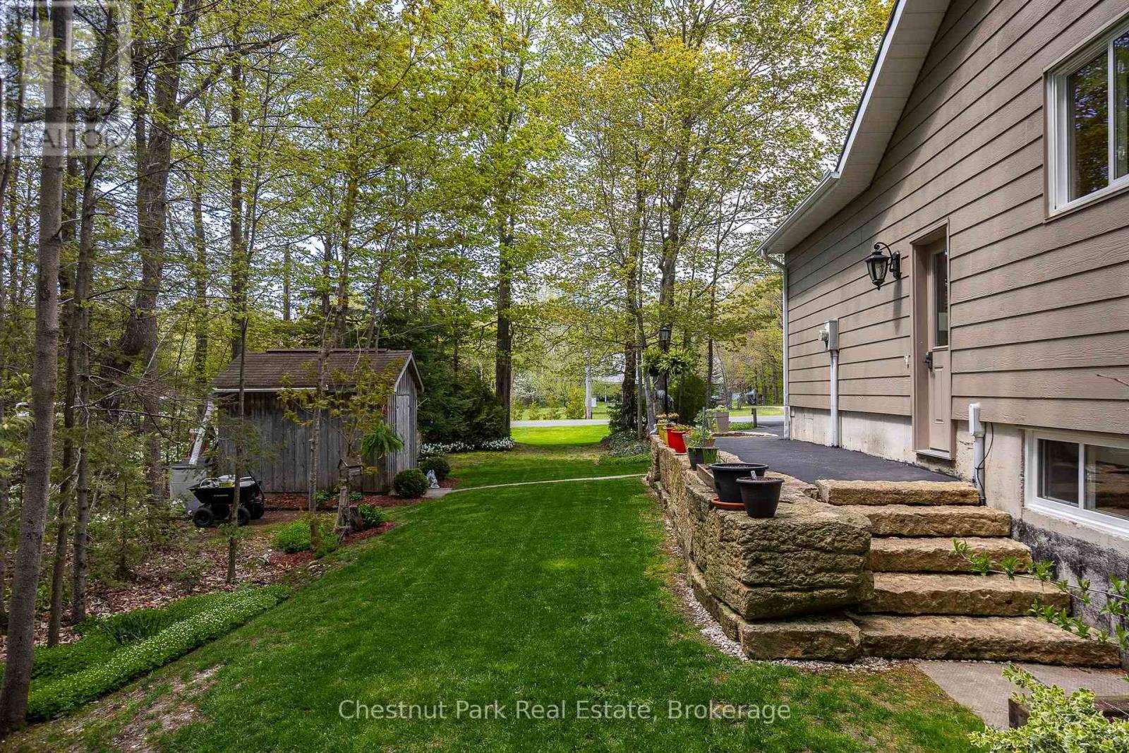 64 MAPLE GOLF CRESCENT - Image 45